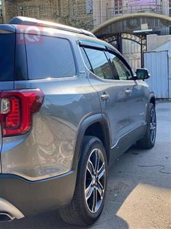 GMC Acadia
